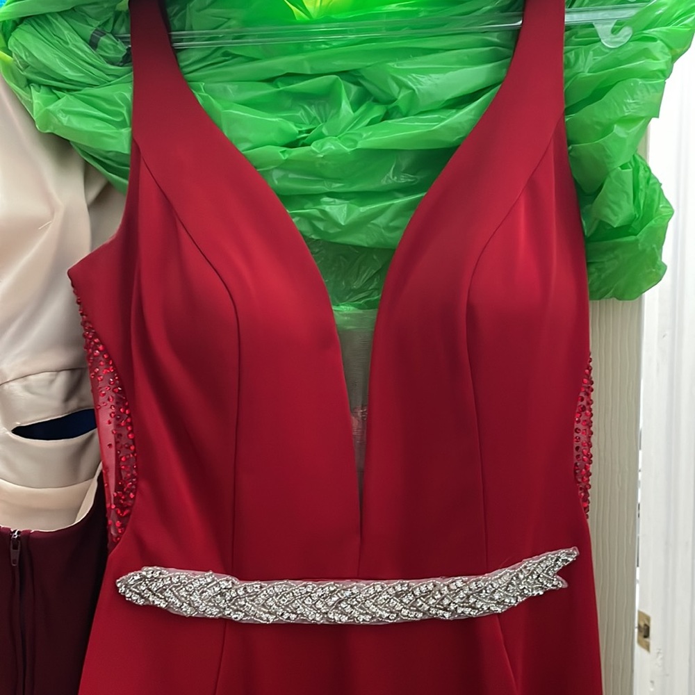 PROM DRESS - Picture 8 of 9